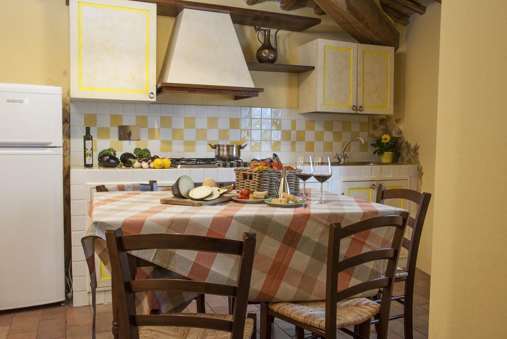 Libbiano Tenuta Croce Di Bibbiano מראה חיצוני תמונה