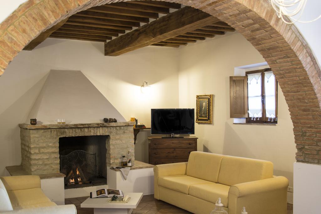 Libbiano Tenuta Croce Di Bibbiano מראה חיצוני תמונה